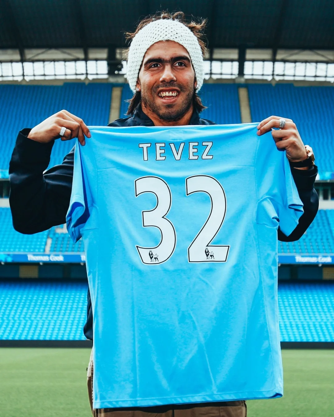 从清晨曼联调整名单以备社区盾到今晚武汉三镇调整名单以备意大利杯，赛后浙江队备战荷甲