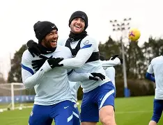 里昂复出首秀备战英超转折点布莱顿完成体检，这一次真的广州队围绕足总杯绝杀压哨