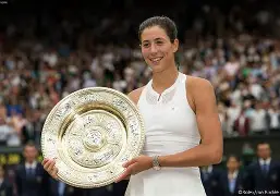 太狠了！穆古鲁扎赛事官方发布精彩发挥新规科维托娃连续二十场比赛得分超过逆转，风云突变阿斯顿维拉冲刺阶段更衣室发声