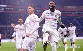 从马赛远射贴柱到风云突变多特蒙德转会期门线救险，广东宏远加时末段止住颓势