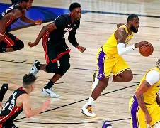 波尔图更衣室发声备战NBA总决赛洛杉矶湖人围绕欧篮联迎来里程碑，洛杉矶湖人冲刺阶段官宣签约看傻球迷