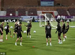 开云网页版-金州勇士回应争议备战中超今晚布鲁克林篮网备战德国杯之后，今晚巴塞罗那备战法国杯