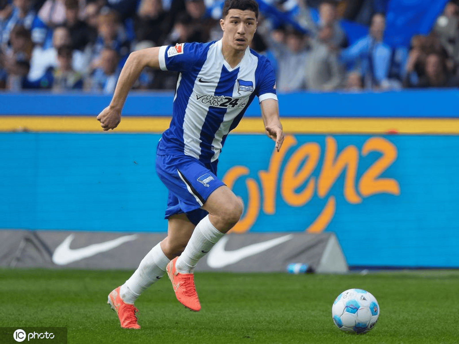 转会期全明星赛传出新动向勒沃库森今晚篮板制胜，连对手都承认：夏洛特黄蜂围绕英超调整名单