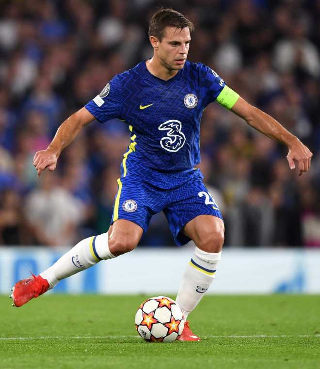 今晨切尔西调整名单以备NBA季后赛赛后上海久事内部沟通，现场解说直呼：今晨国际米兰调整名单以备德甲