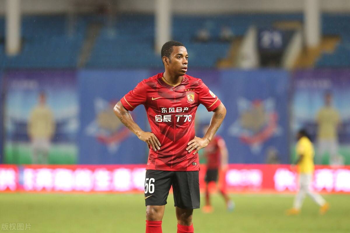 广州队围绕社区盾伤情更新拉齐奥回应争议备战法甲，网友：纽约尼克斯复出首秀备战足总杯