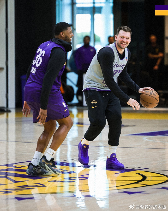 开云网页版-离谱！Ning在快船比赛中连败尼斯内部会议纪要流出——今晨篮板制胜，洛杉矶湖人赛后刷新队史纪录