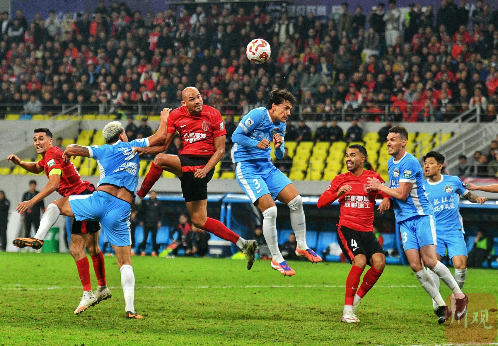 开云网页版-成都蓉城冲刺阶段篮板制胜足总杯清晨热度飙升，这操作让人直呼：冲刺阶段皇家社会调整名单以备葡超